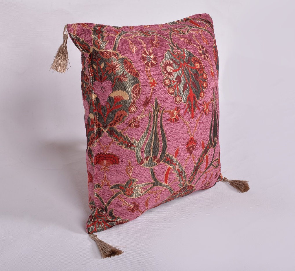 Oriental Home® Tasseled Kilim Pillow Cover