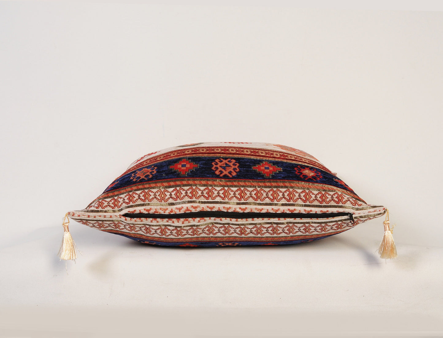 Oriental Home®  Tasseled Kilim Pillow Cover