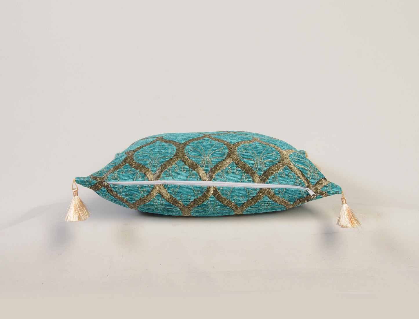 Oriental Home®  Tasseled Kilim Pillow Cover