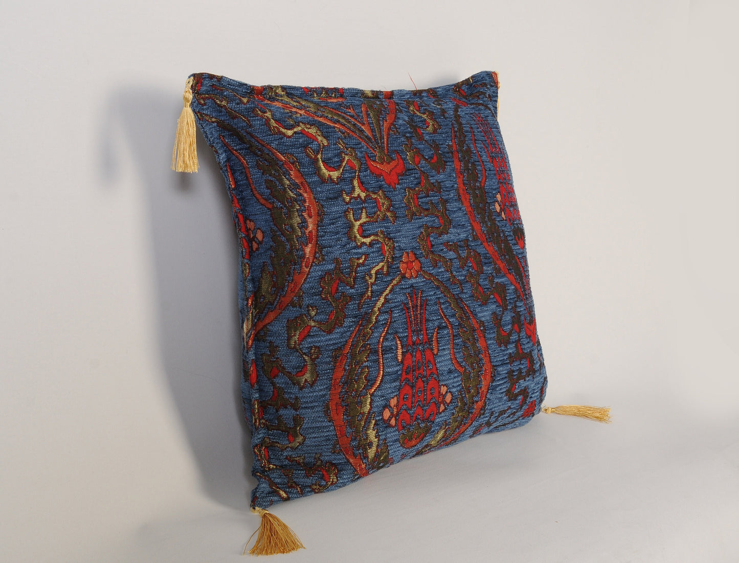 Oriental Home®  Tasseled Kilim Pillow Cover