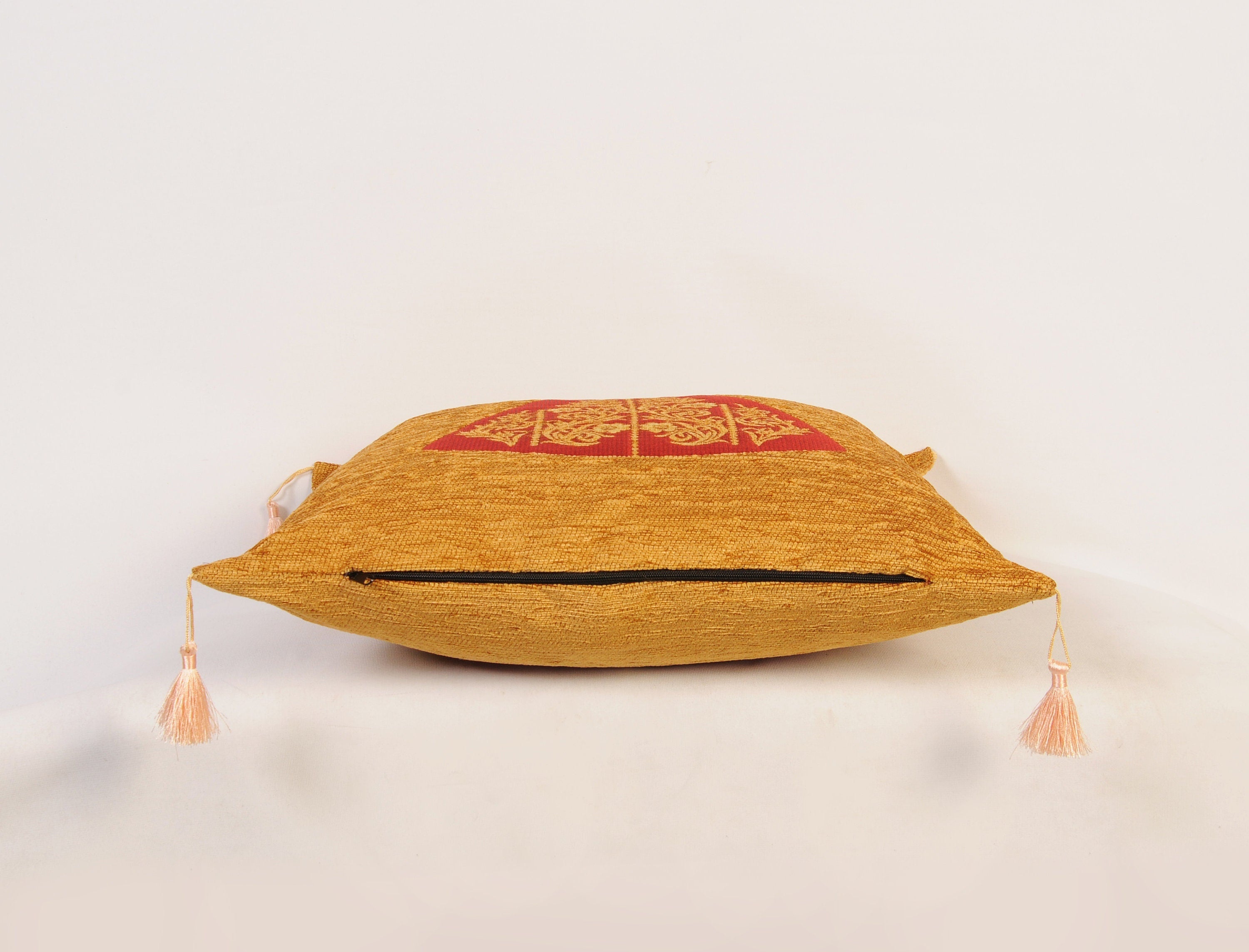 Oriental Home®  Tasseled Kilim Pillow Cover