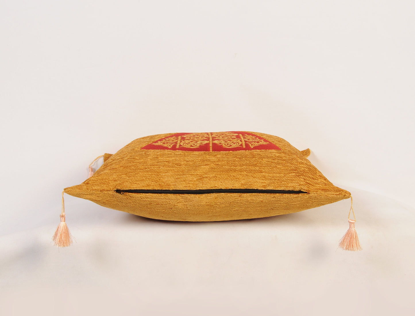 Oriental Home®  Tasseled Kilim Pillow Cover