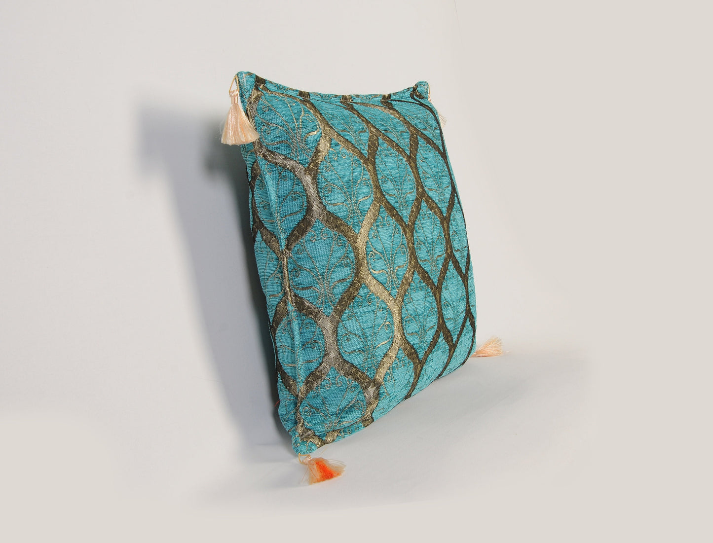 Oriental Home®  Tasseled Kilim Pillow Cover