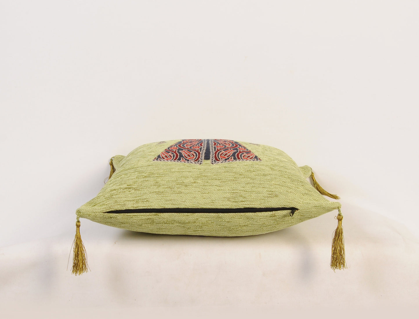 Oriental Home®  Tasseled Kilim Pillow Cover