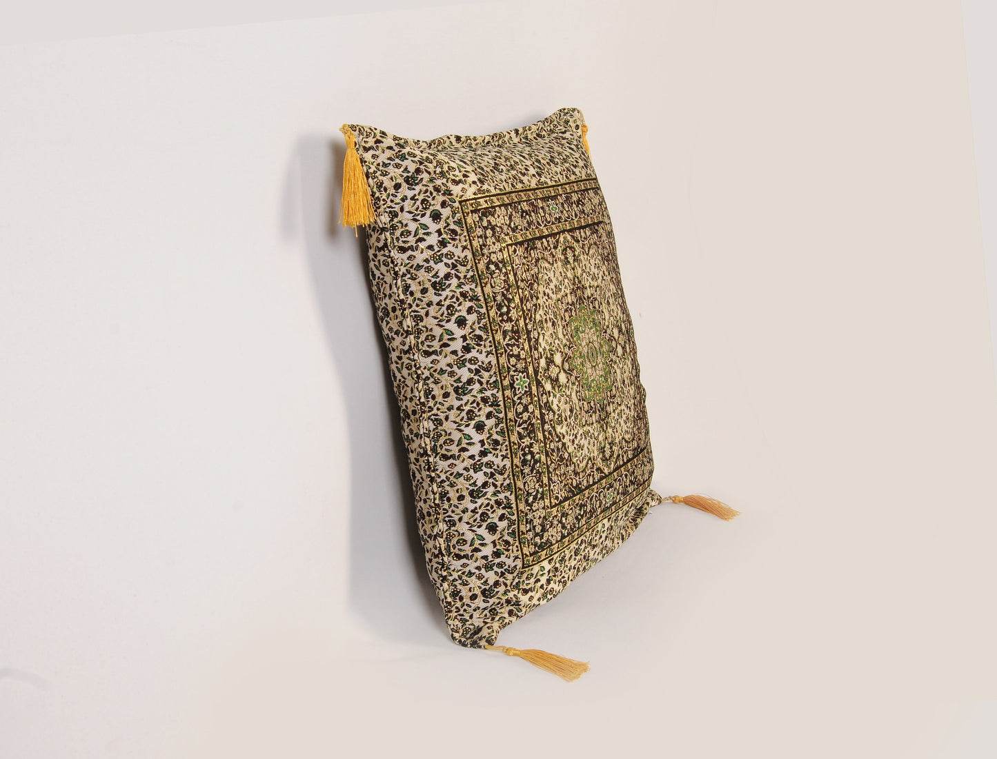 Oriental Home®  Tasseled Kilim Pillow Cover
