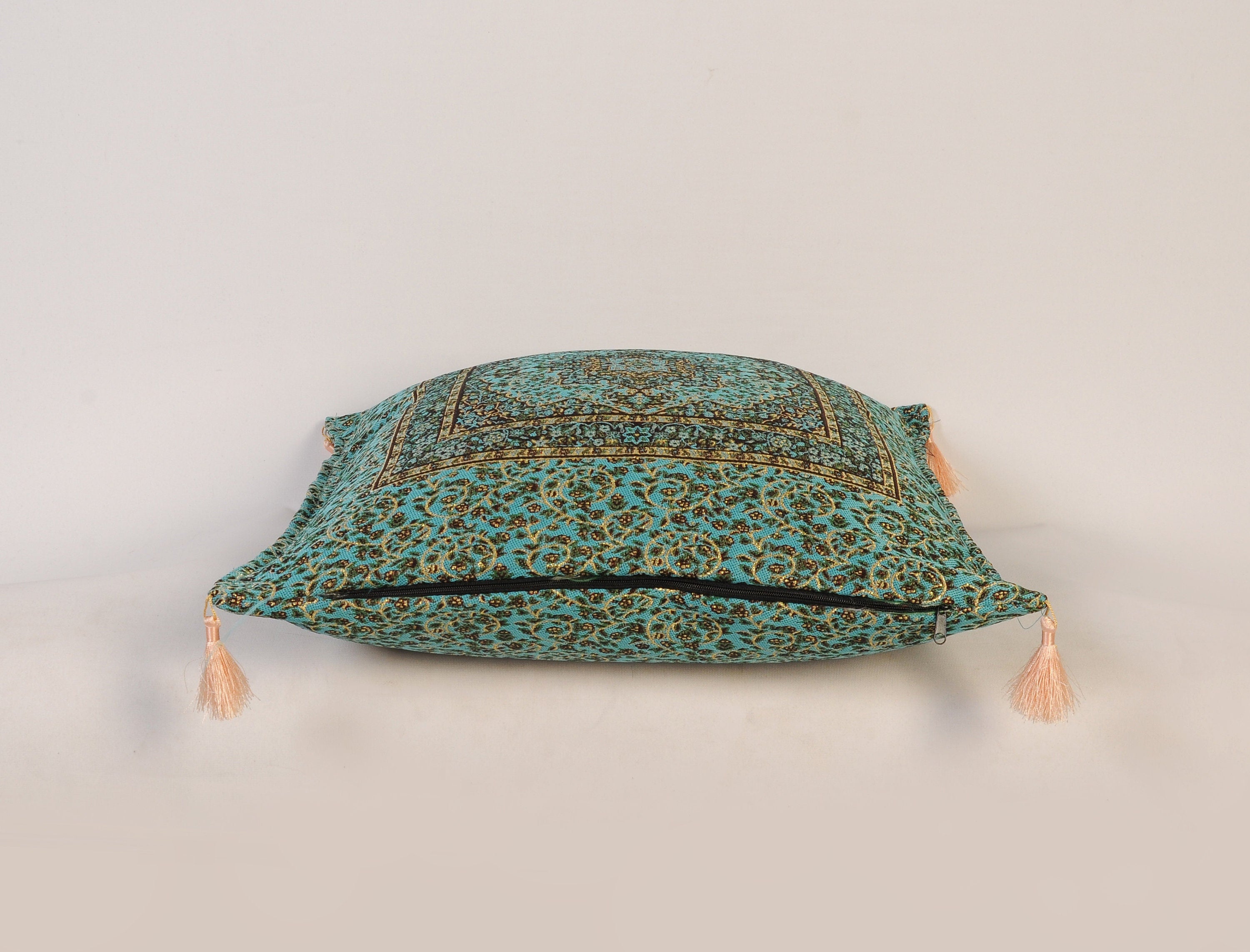 Oriental Home®  Tasseled Kilim Pillow Cover